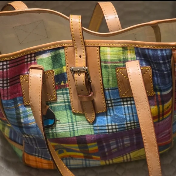 Dooney & Bourke Pinic Ants Collection Plaid Tote - Picture 3 of 10